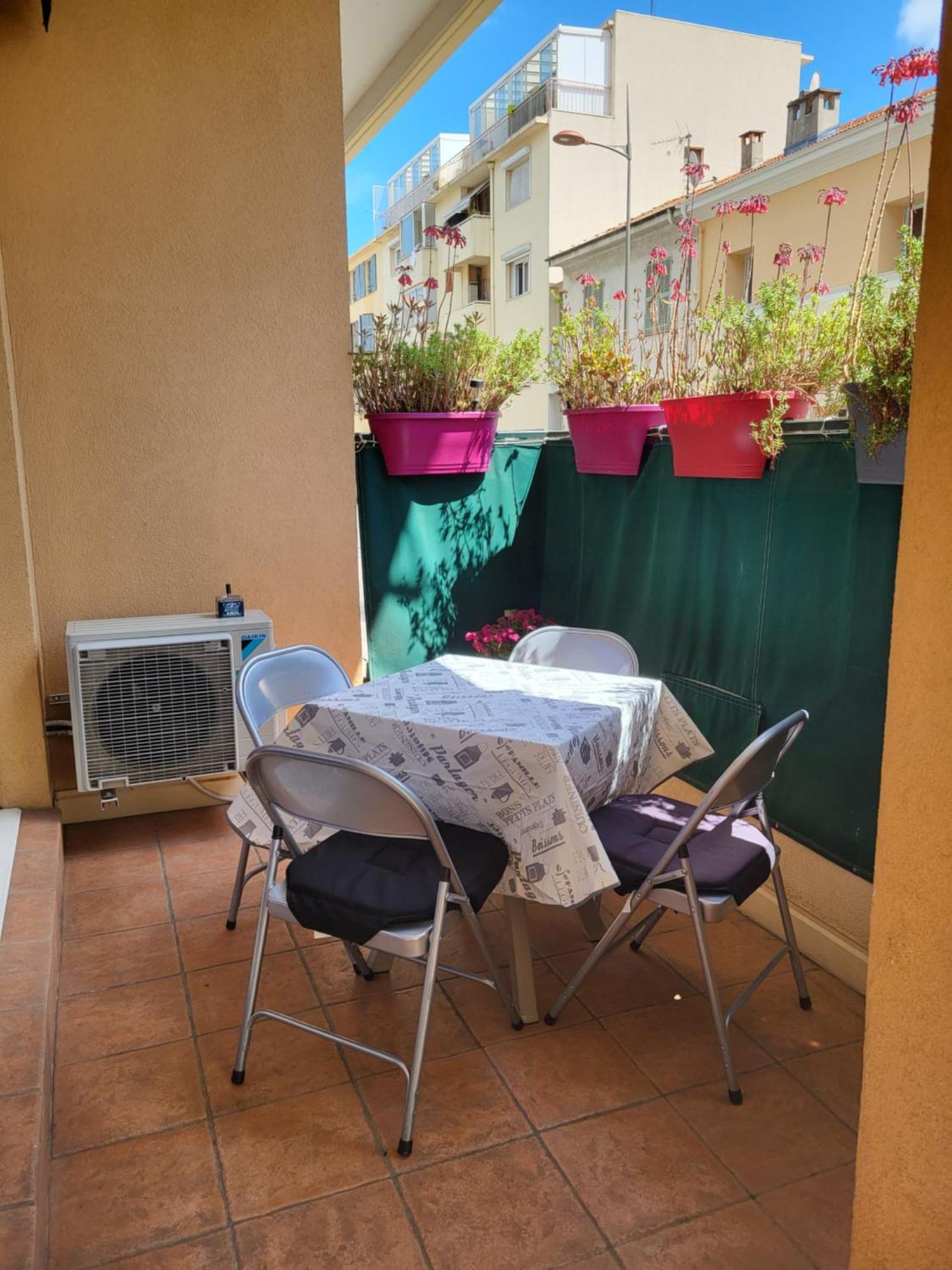 Coeur D'Azur Apartamento Saint-Laurent-du-Var Exterior foto